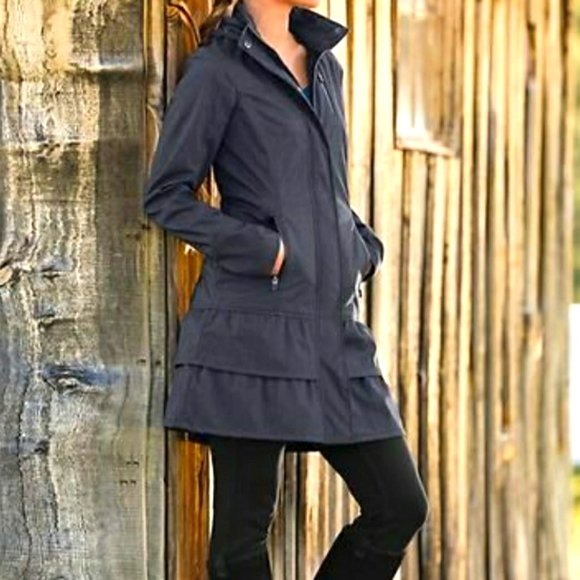 Athleta Jackets & Blazers - ATHLETA WATERPROOF JACKET